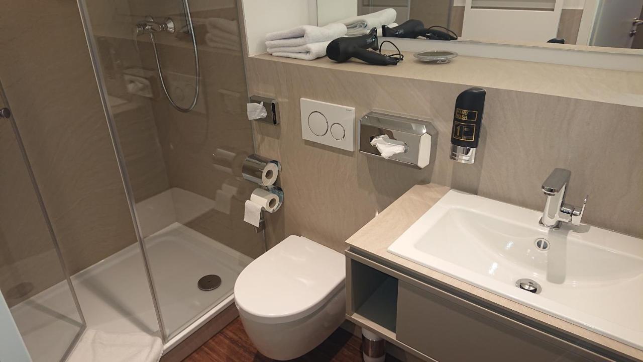 Apart-House Nuernberg Aparthotel Ngoại thất bức ảnh