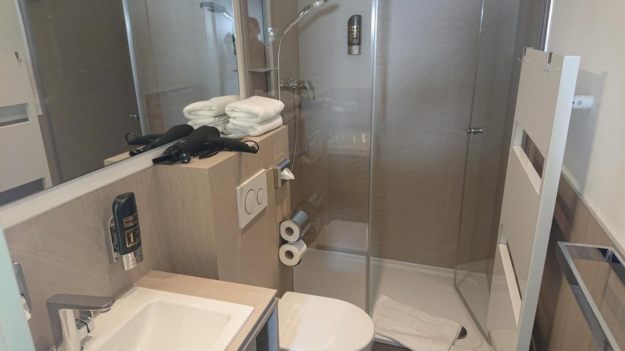 Apart-House Nuernberg Aparthotel Ngoại thất bức ảnh
