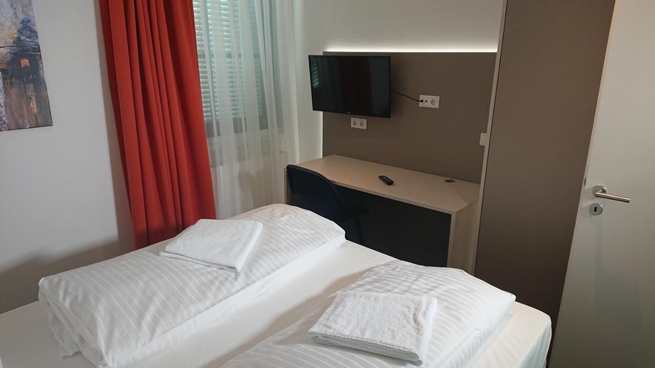 Apart-House Nuernberg Aparthotel Ngoại thất bức ảnh